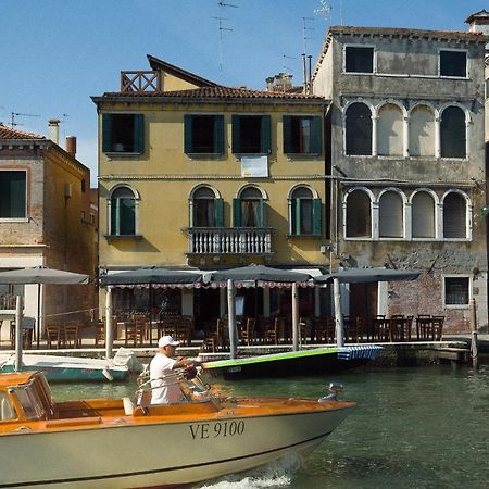 Casa Virginia Direct At The Canal Cannaregio With Own Roof Terrace Venedig Exteriör bild