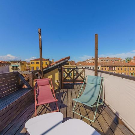 Casa Virginia Direct At The Canal Cannaregio With Own Roof Terrace Venedig Exteriör bild