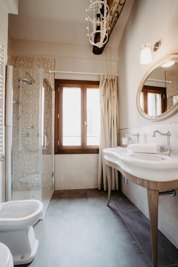 Casa Virginia Direct At The Canal Cannaregio With Own Roof Terrace Venedig Exteriör bild