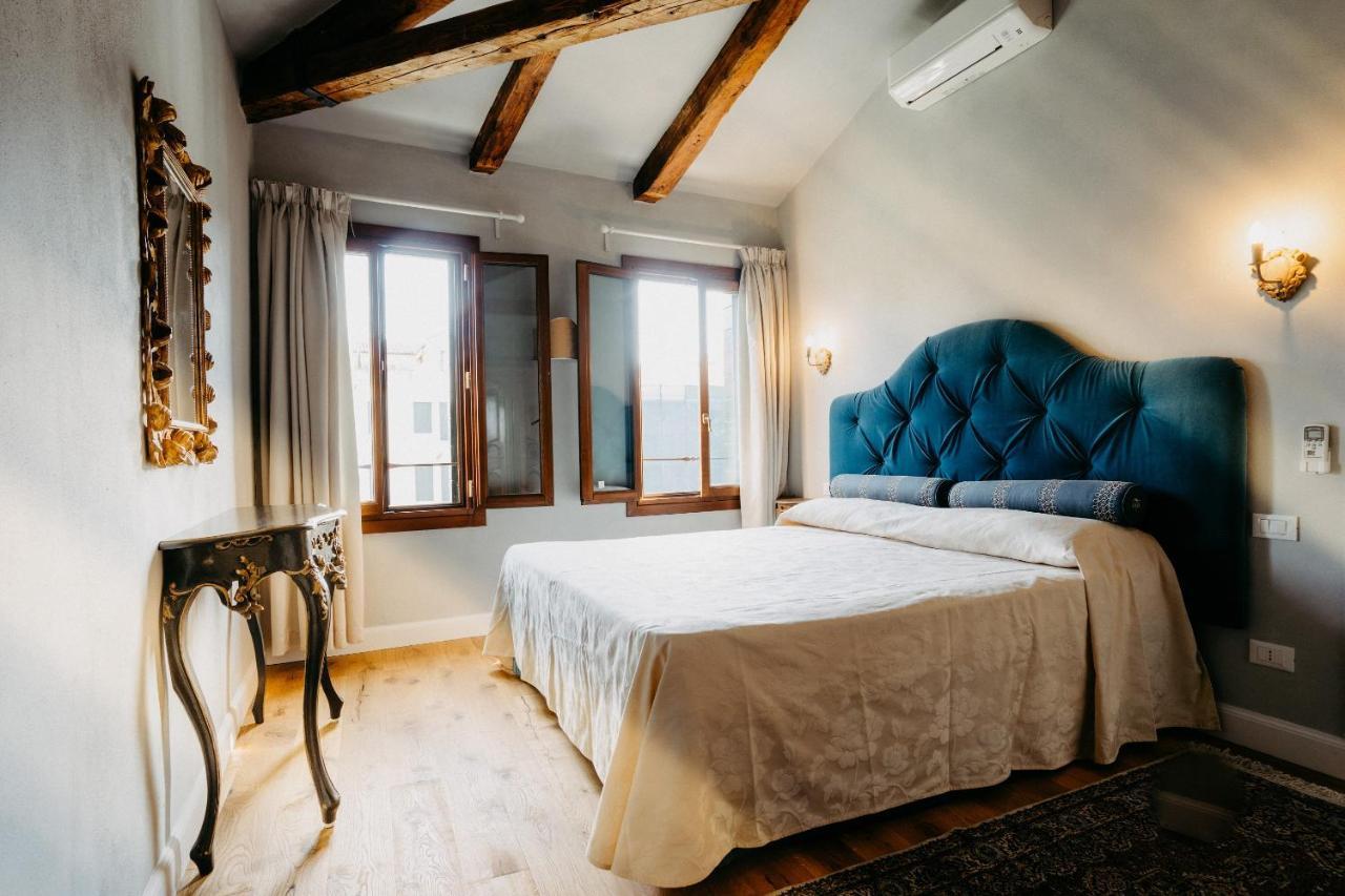 Casa Virginia Direct At The Canal Cannaregio With Own Roof Terrace Venedig Exteriör bild