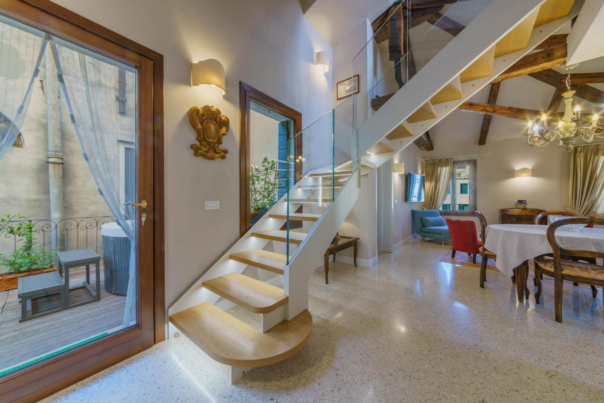 Casa Virginia Direct At The Canal Cannaregio With Own Roof Terrace Venedig Exteriör bild